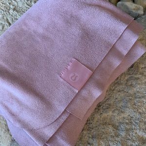 Lululemon yoga towel